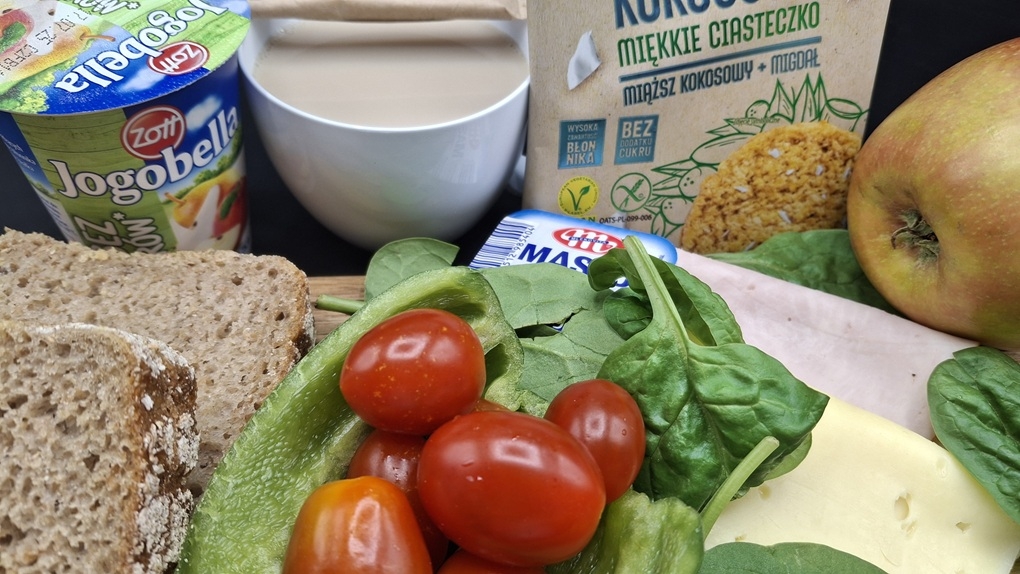 śniadanie z ograniczeniem łatwoprzyswajalnych węglowodanów