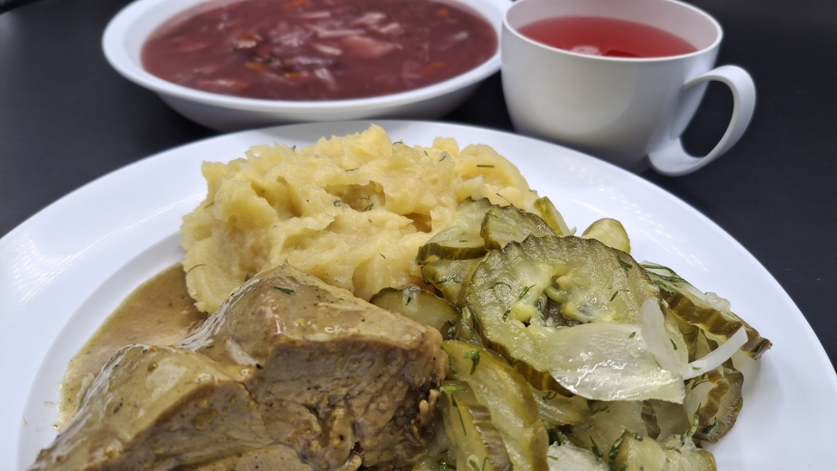 obiad z ograniczeniem łatwoprzyswajalnych węglowodan&oacute;w